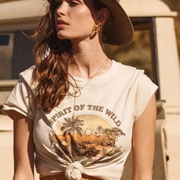 Spirit of the Wild Graphic Tee - Picture 2 of 7
